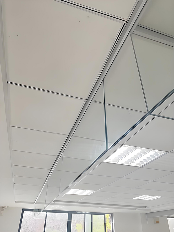 洛浦玻璃洛浦挡烟垂壁