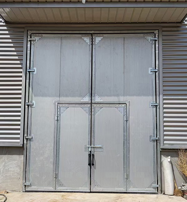 洛浦工业平开门